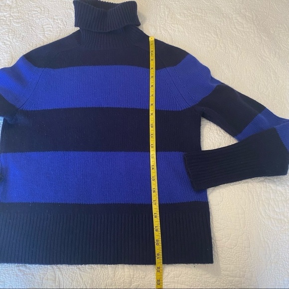 J. Crew Collection 100% Italian Cashmere Turtleneck Sweater - XS - Picture 8 of 9